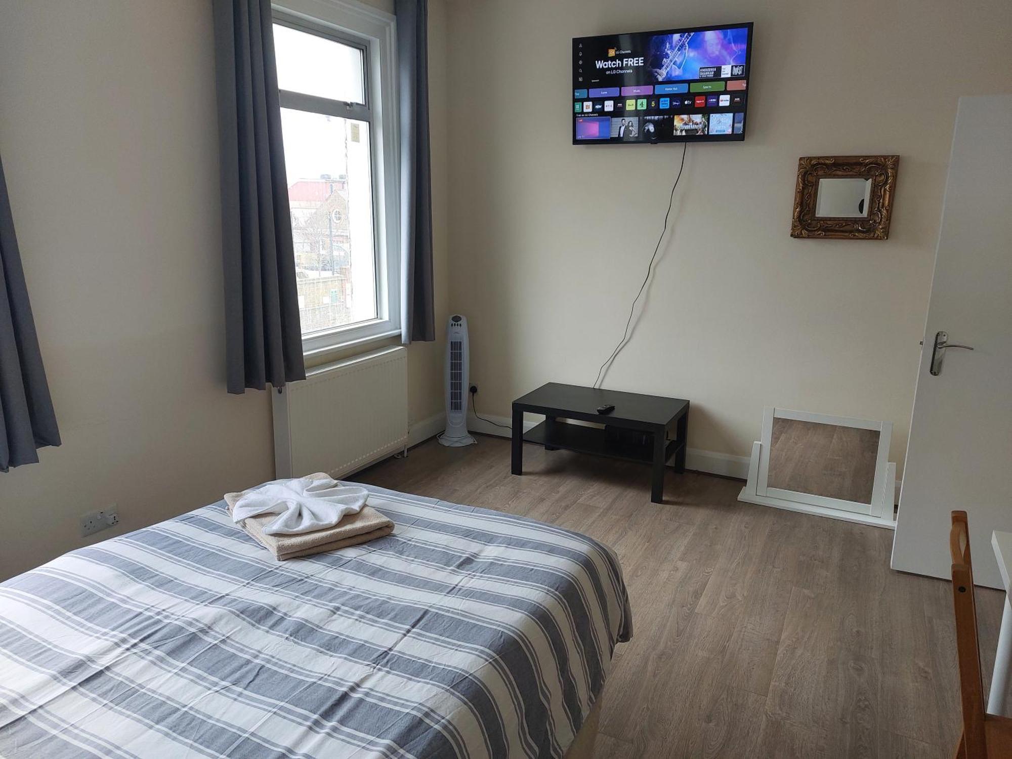Family Friendly 3 Bedroom Flat Zone 2 - Children Stay Free! ลอนดอน ภายนอก รูปภาพ