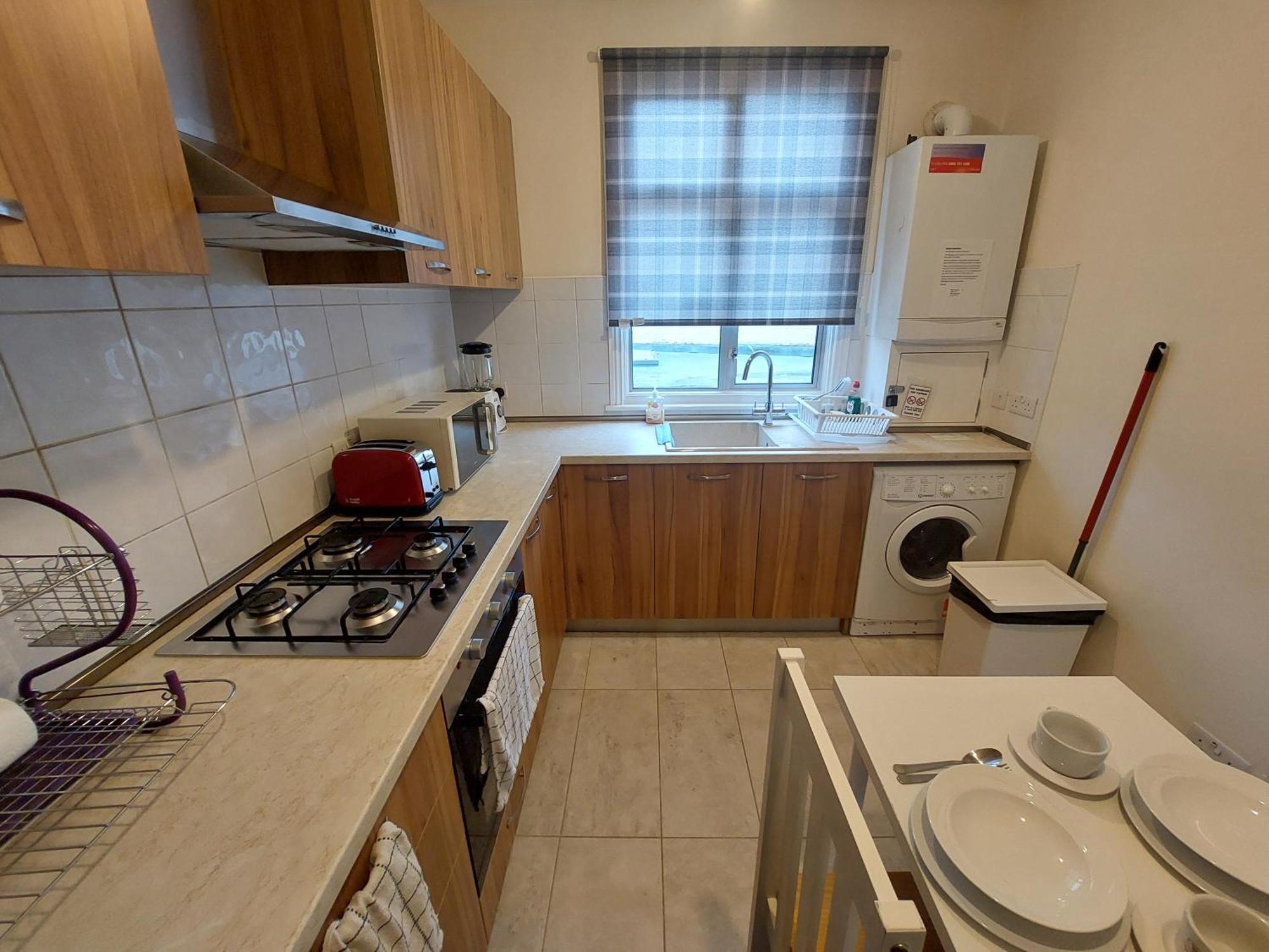 Family Friendly 3 Bedroom Flat Zone 2 - Children Stay Free! ลอนดอน ภายนอก รูปภาพ